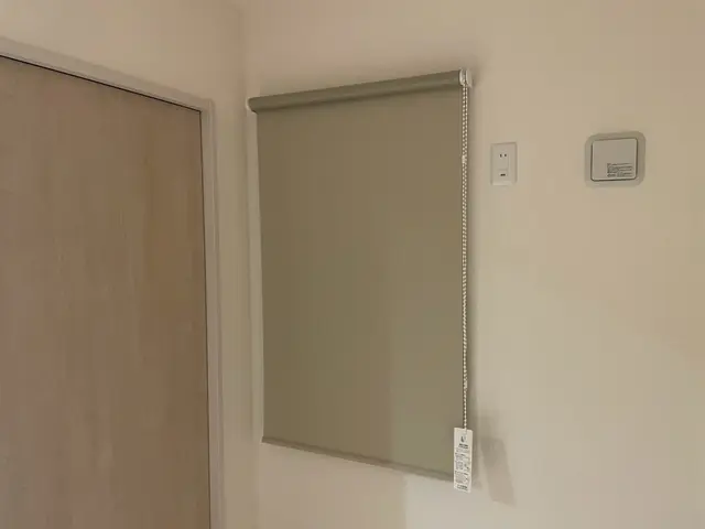 カーテンレール・ロールスクリーン・プリーツスクリーン・ウィンドウトリートメントサービスの画像