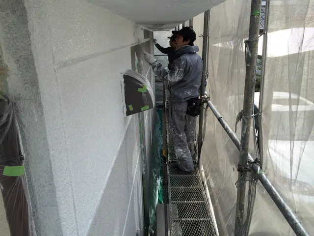 年中無休♪駐車場代お店負担！自信の完全自社施工◎保険加入済みで安心！サービスの画像