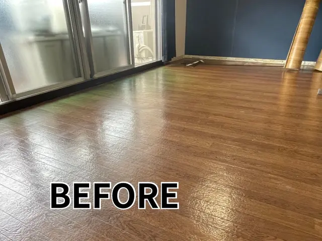 清潔感とデザイン力で理想の空間を実現！地域外対応も可能な壁紙張替えサービスの画像