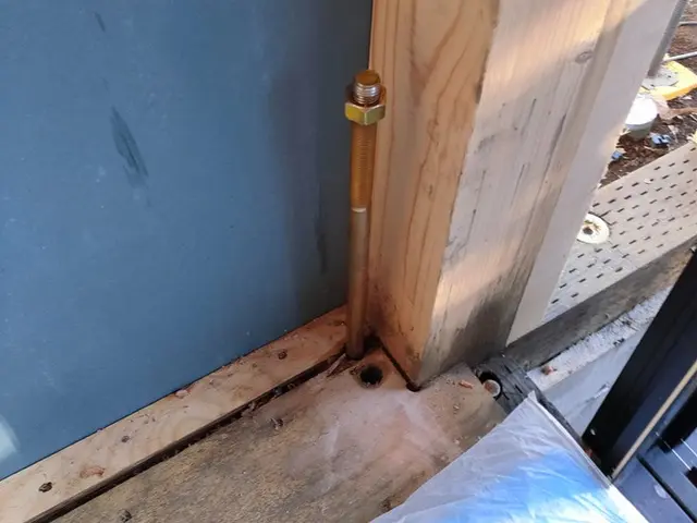 ケミカルアンカ施工（M12とM16木造のみ）サービスの画像