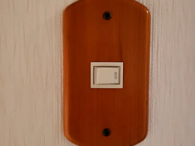 スイッチがつかない！コンセントが壊れてしまった！そんな時は交換(修理)を致しますサービスの画像