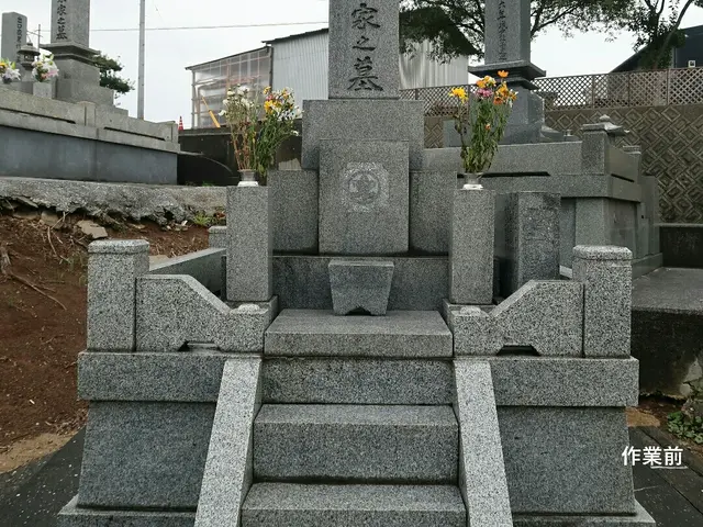 【大切なお墓を綺麗に保ちたい】手作業でひとつひとつ丁寧に真心込めて綺麗に致しますサービスの画像