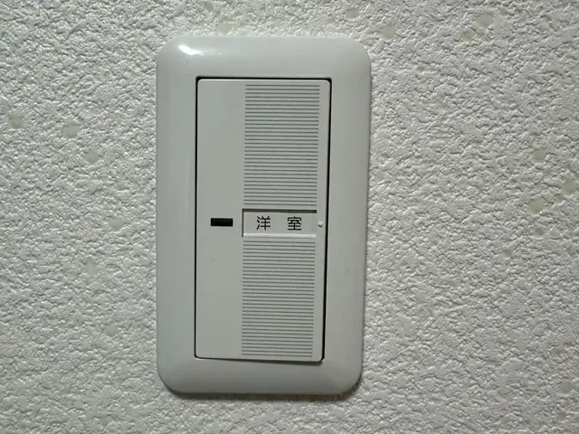 コンセント、スイッチ交換、移設、増設！　2個目から割引あり！サービスの画像