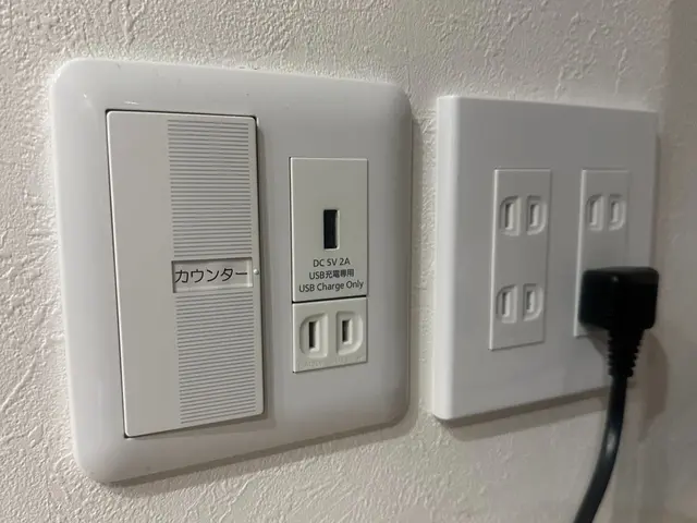 コンセント、スイッチ交換、移設、増設！　2個目から割引あり！サービスの画像