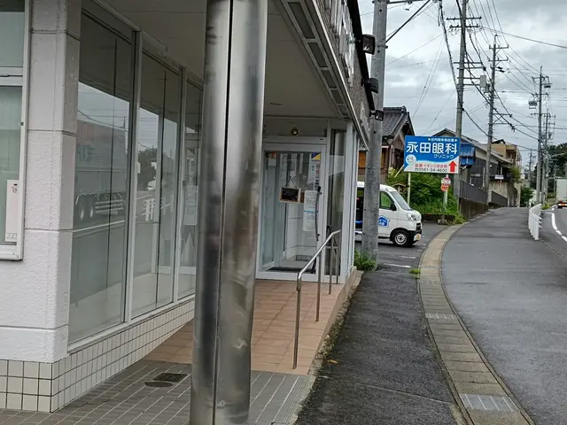 【年中無休】業歴10年の経験と実績！女性スタッフ同行可能！損害保険加入店サービスの画像