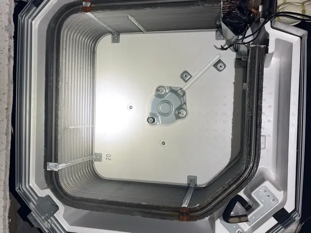 【天井埋込エアコン】快適空間へ！複数割あり◎サービスの画像