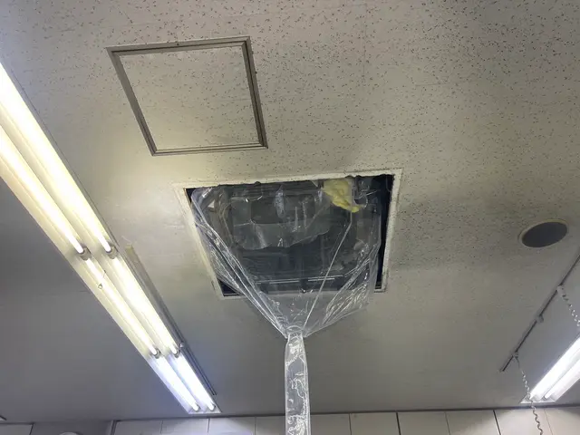 【天井埋込エアコン】快適空間へ！複数割あり◎サービスの画像