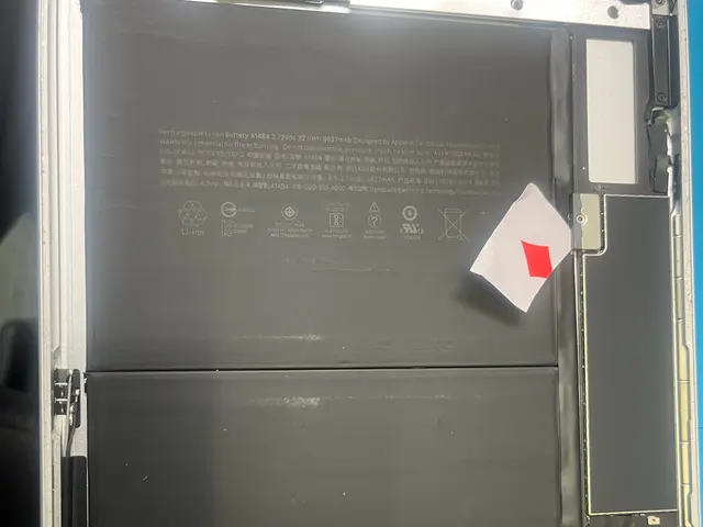 iPhone修理・iPad修理・高価買取・パソコンゲーム修理クイック北区十条店サービスの画像