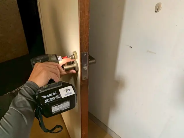 室内ドアノブ交換サービスの画像