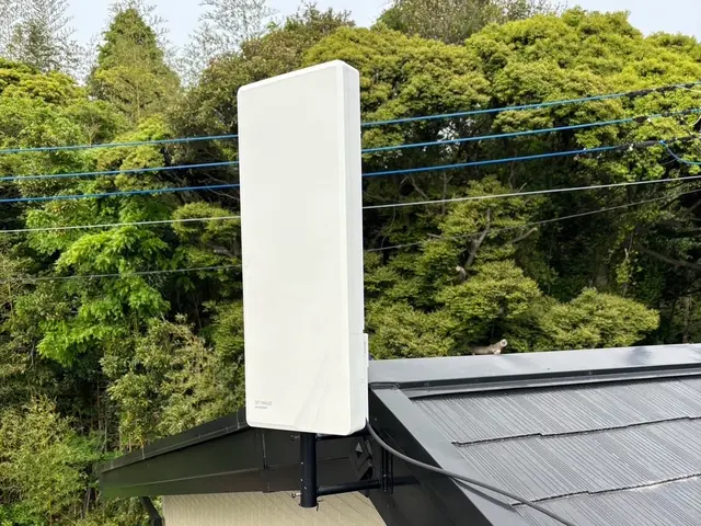 アンテナ取付・撤去サービスの画像