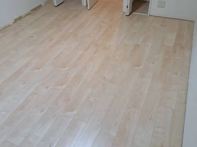 【★畳からフローリングへ★】6畳なら即日施工、即日仕上げ可能サービスの画像