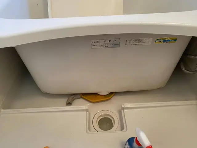 エプロン！鏡のウロコ！カビ除去！【PayPay対応】サービスの画像