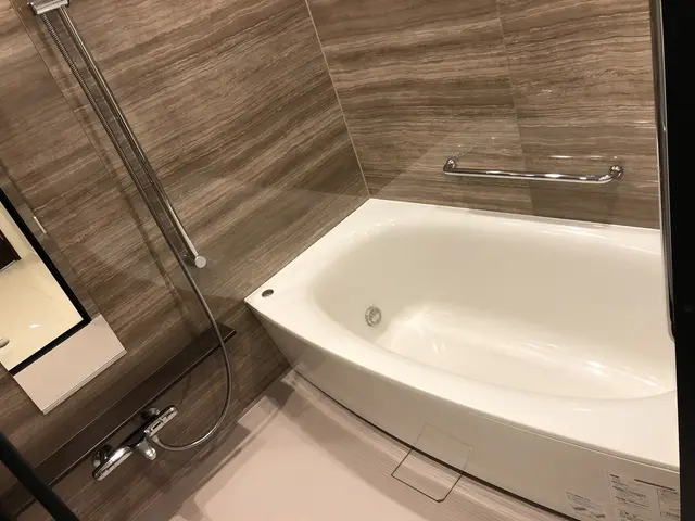 エプロン！鏡のウロコ！カビ除去！【PayPay対応】サービスの画像