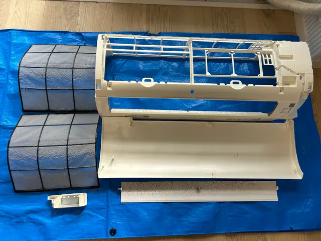 口コミ300件以上】エアコン分解洗浄｜カビ臭い・汚れ徹底洗浄｜高圧洗浄で快適空気サービスの画像