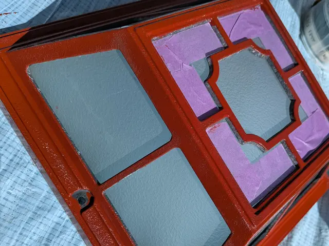 ☆門扉　鉄骨塗りはお任せ☆東京板橋区のまちのペンキ屋さんサービスの画像