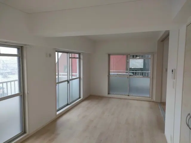 リフォーム工事長年施工を行なってきたからこそ出来る満足度！！サービスの画像