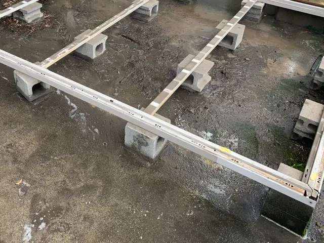 イナバ物置など設置施工サービスの画像