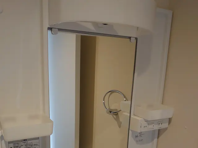 毎日使う場所だからこそ【ピカピカに！】汚れを落とし明るく清潔な洗面所サービスの画像