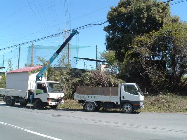 40年間無事故。クレーン付車等、完備。サービスの画像
