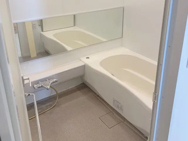 空室クリーニング！オプション豊富で安心価格！床WAX無料！サービスの画像