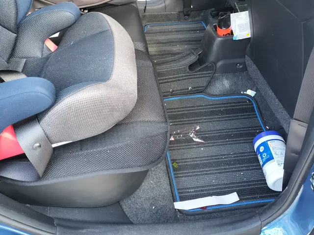 車内掃除専門店サービスの画像