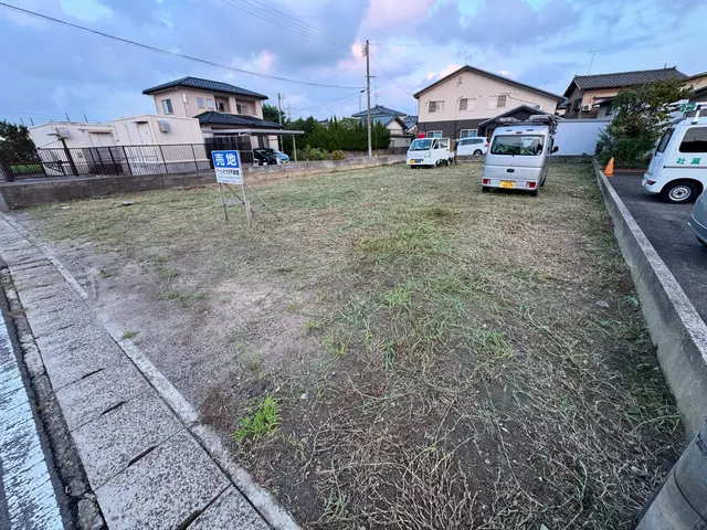 造園会社で6年経験◎刈り払い機で綺麗に仕上げます！サービスの画像