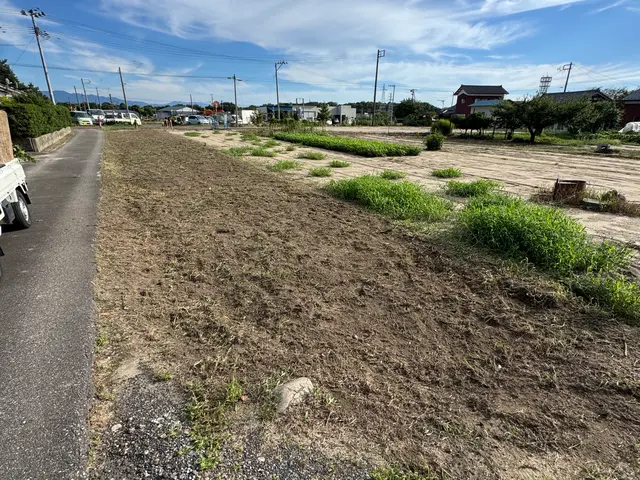 造園会社で6年経験◎刈り払い機で綺麗に仕上げます！サービスの画像