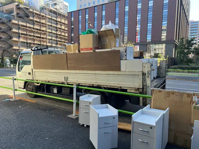 【埼玉・東京対応】2tトラックで不用品回収！サービスの画像