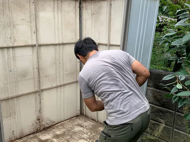 《地域密着》中身も一緒に回収処理可能◎女性スタッフ同行OK！損害保険加入済サービスの画像