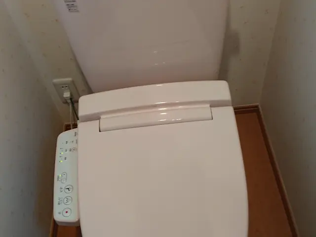 【安心安全水道工事店】水道やさんのシャワートイレ取り付け、交換はお任せ！サービスの画像