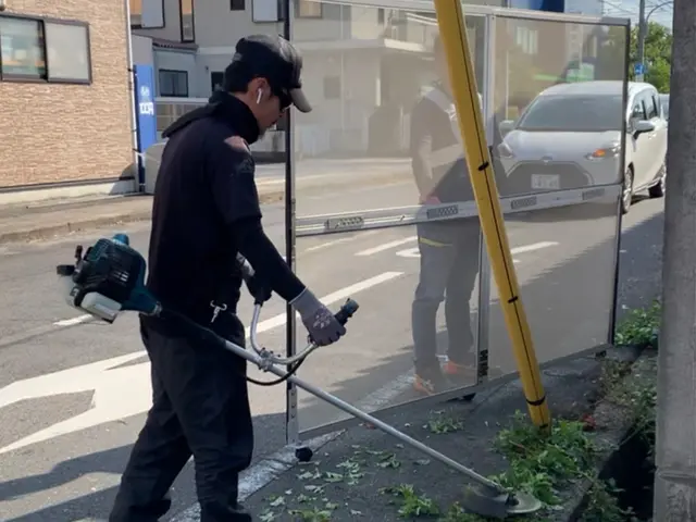 草刈り作業サービスの画像