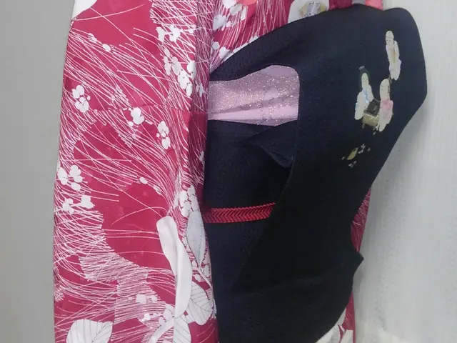 ☆着物でのお出掛けをお楽しみ下さい。☆『ご自宅』に伺ってお着付けいたします。