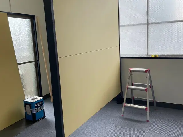 小規模事業者様向け 店舗内の衝立サービスの画像