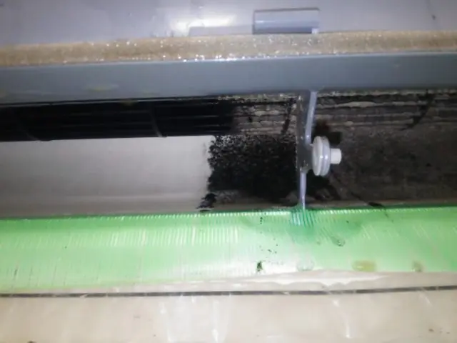 台数割引きあり　エアコンクリーニングサービスの画像