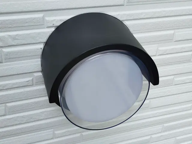 門灯・玄関灯の交換はお任せください。サービスの画像