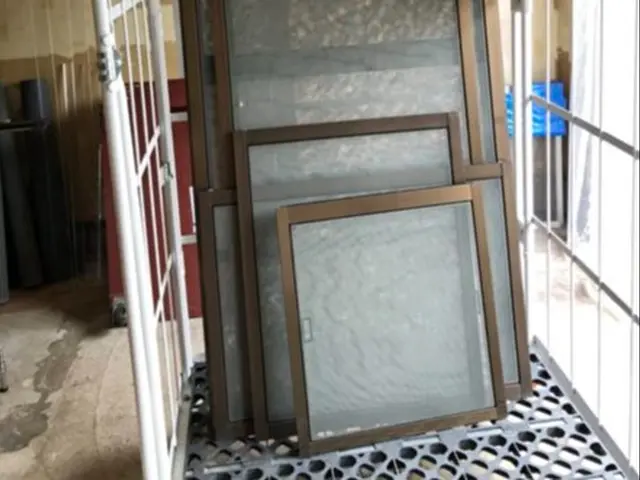 網戸1枚でもOK！張り替え専門店！どんな網戸でもお任せください。サービスの画像