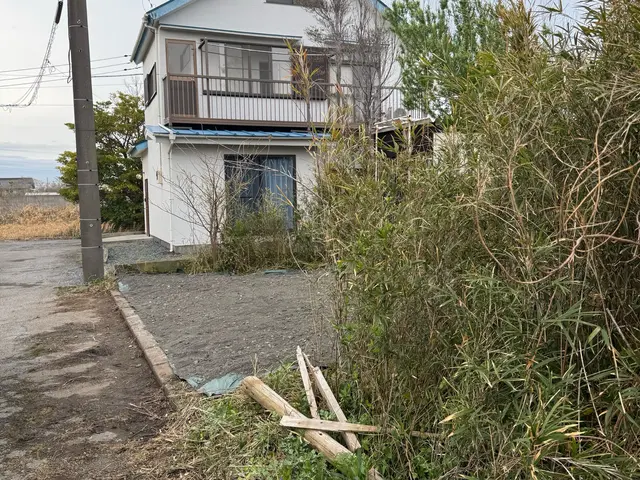 広い平坦地はお安く出来ます！見積もり無料！サービスの画像