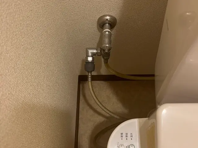 ウォシュレット取り付け、取り外しならお任せ下さい！サービスの画像