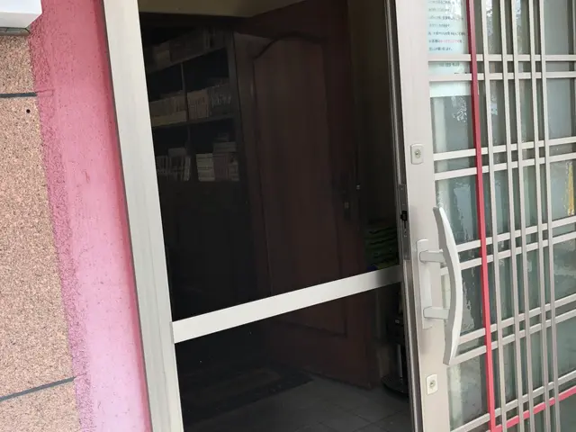 【敏速に対応します】職人直営店★プライバシーネット、ペット網戸etc押えゴム無料サービスの画像