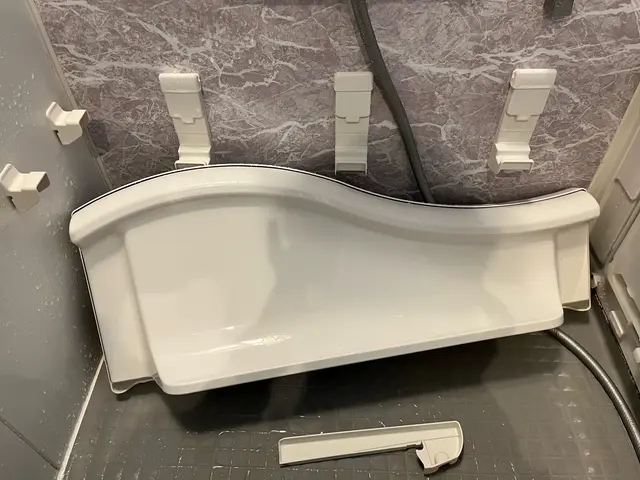 プロの技術で手早く丁寧な作業☆汚れ防止コーティング込みサービスの画像