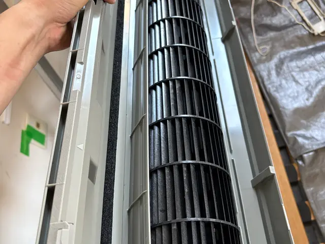 完全分解洗浄でしかできない奥底の汚れと臭いを落とします！くしゃみ、アレルギー対策サービスの画像