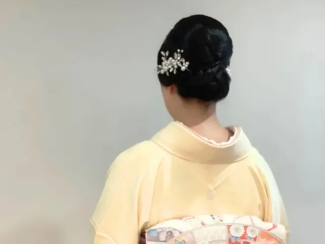 【着付け代に加算下さい】ヘアセット&メイク合計料金（ヘアのみ/メイクのみは半額）サービスの画像