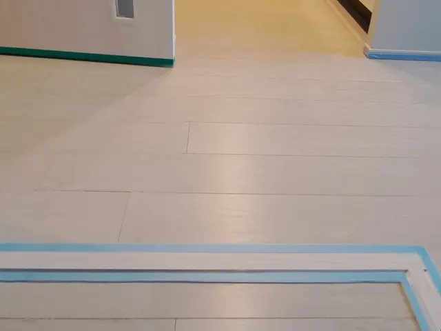 【業歴30年の経験実績！】女性スタッフ同行OK！美装プロのフロアコーティング工事サービスの画像