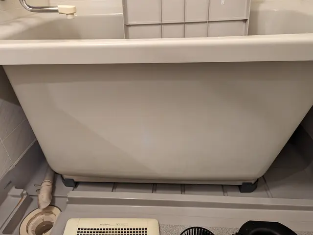 お風呂のカビ、皮脂汚れ、水垢ウロコは当店におまかせ！洗剤と道具にこだわってます！サービスの画像