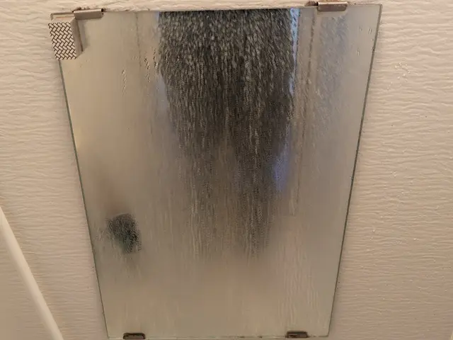 お風呂のカビ、皮脂汚れ、水垢ウロコは当店におまかせ！洗剤と道具にこだわってます！サービスの画像