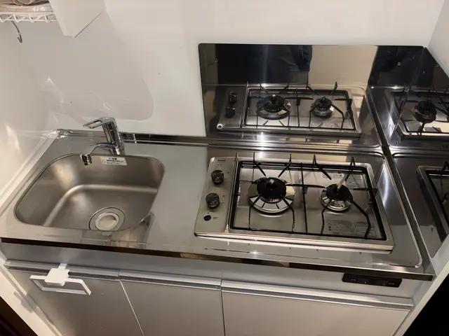 丁寧な作業が自慢です◎損害保険加入済◎営業時間外でも相談可能な安心クリーニング！サービスの画像