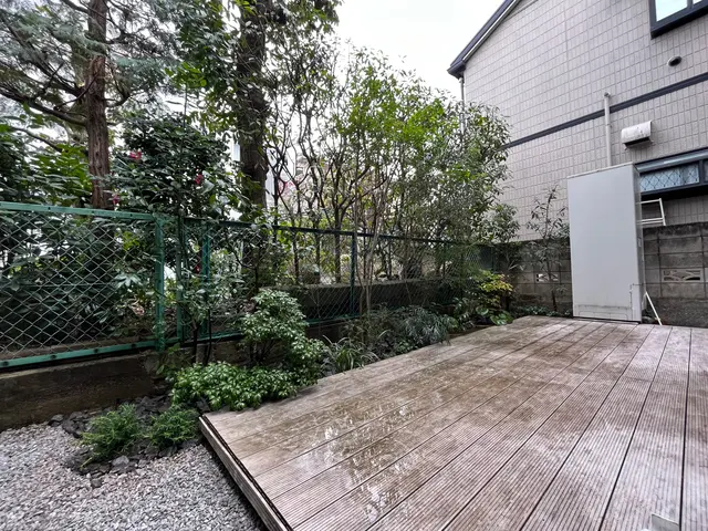 業界経験10年以上！7000件以上の実績を誇る、店長自らが伺う庭木剪定サービス！サービスの画像