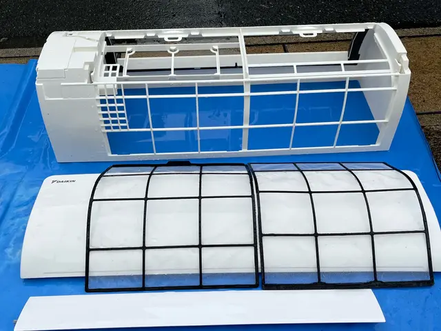 暖房に切り替える前に、カビ臭とカビをリセットして新年の準備を！2台~割引有りサービスの画像