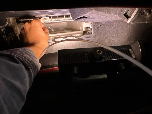 【業歴20年以上、国家資格取得者】カーエアコンクリーニングはお任せ下さい！！サービスの画像