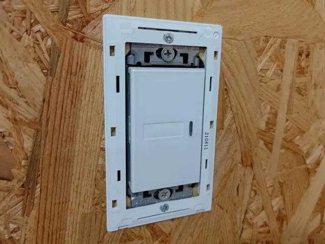 【難工事ご相談ください】壁や家具に◎できる限り隠ぺいします◎女性スタッフ同行可能サービスの画像